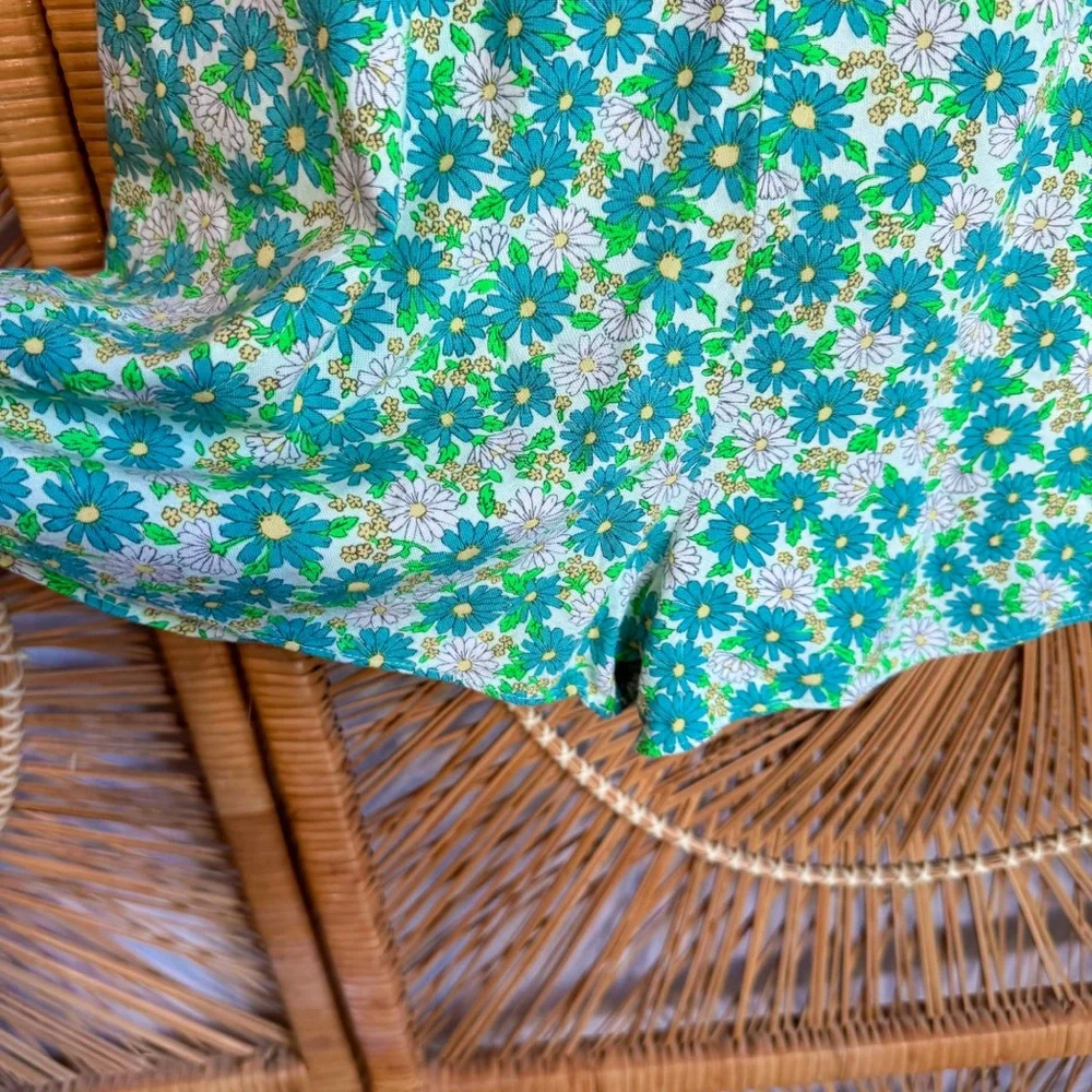 Urban Outfitters UO Pocket Full Posey Floral Playsuit Romper Jumpsuit SZ S - Picture 2 of 7